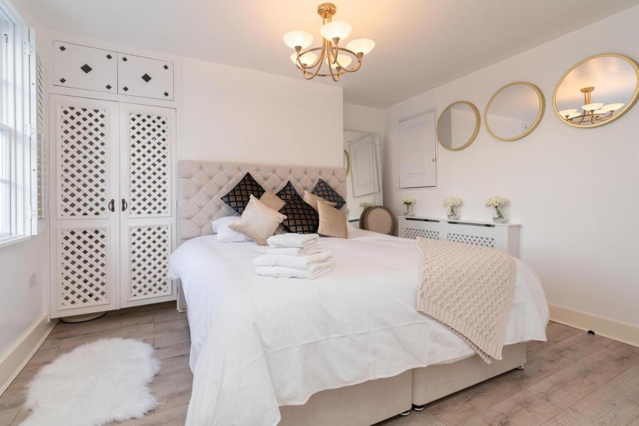 Gloucester Place Townhouse With Hot Tub! Cheltenham Exterior photo